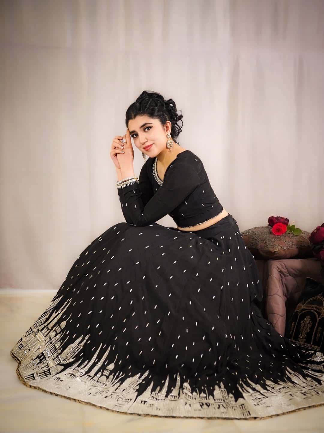 PRIYA - thumbnail 15