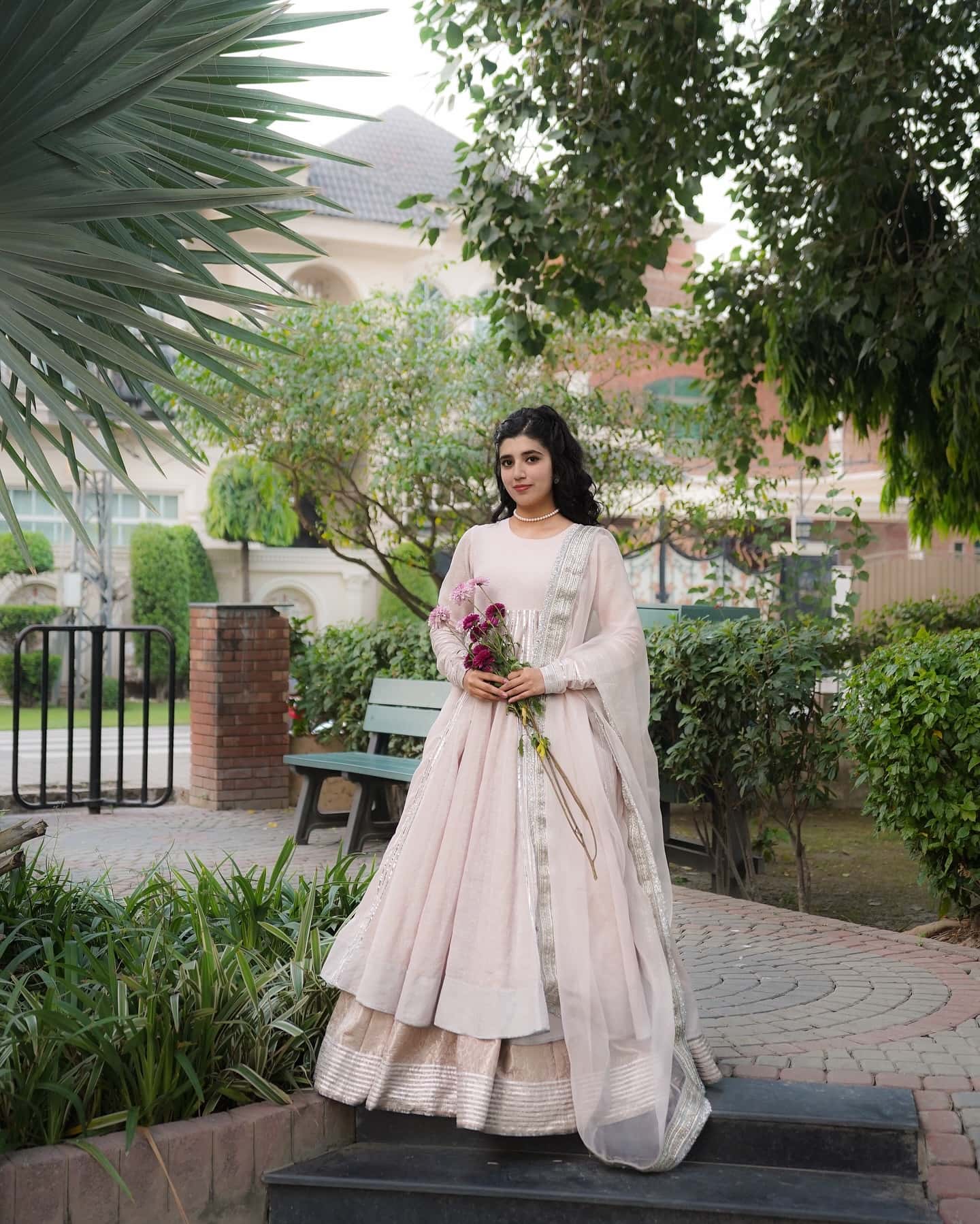 GULBAHAR - thumbnail 1