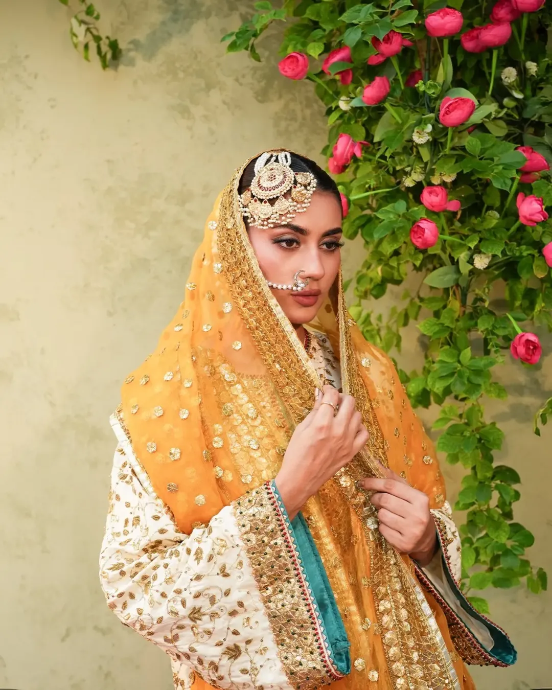 MASTANI - image 7